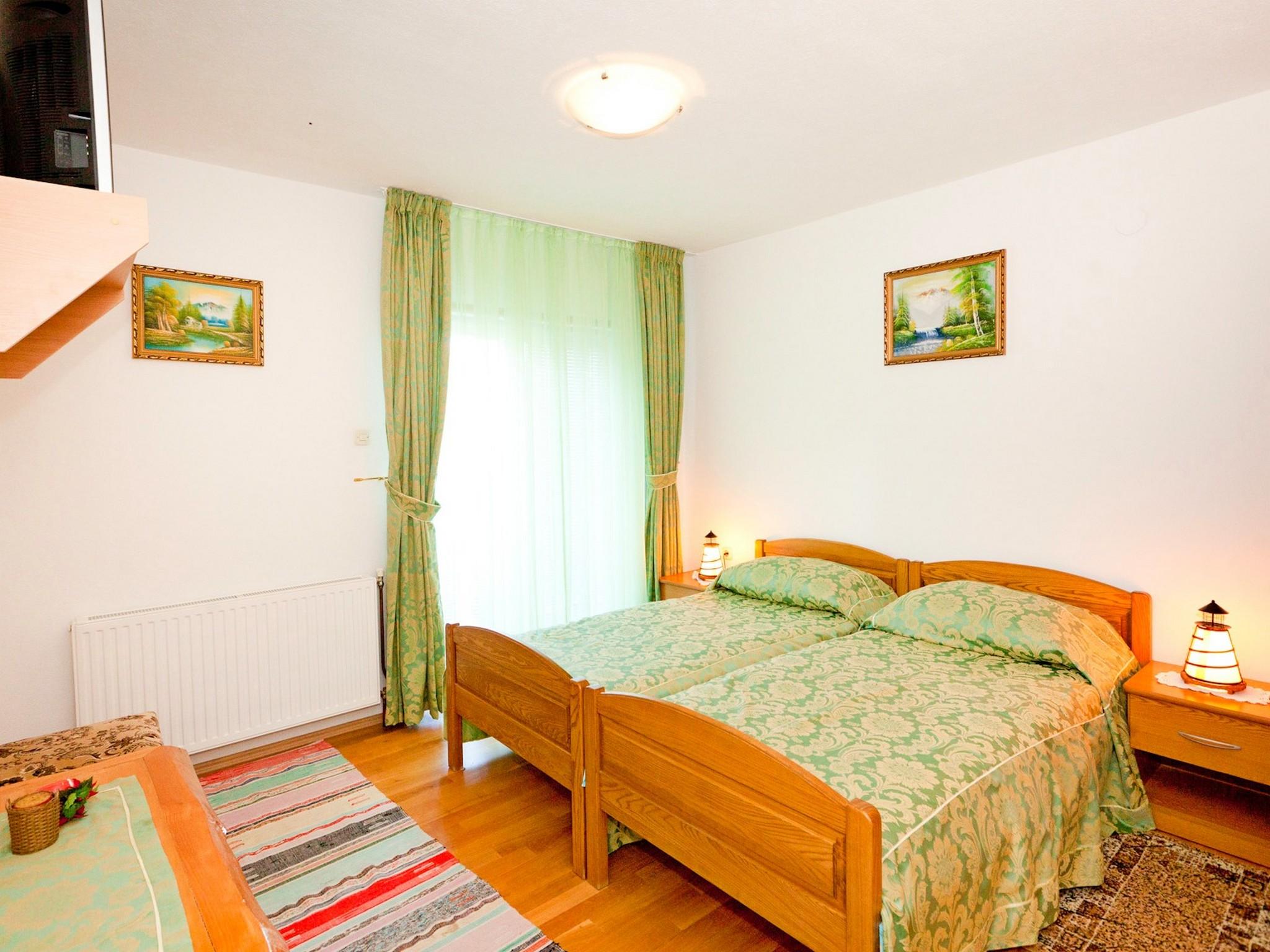 Plitvice Pension Perisic โคเรนนิซา ภายนอก รูปภาพ