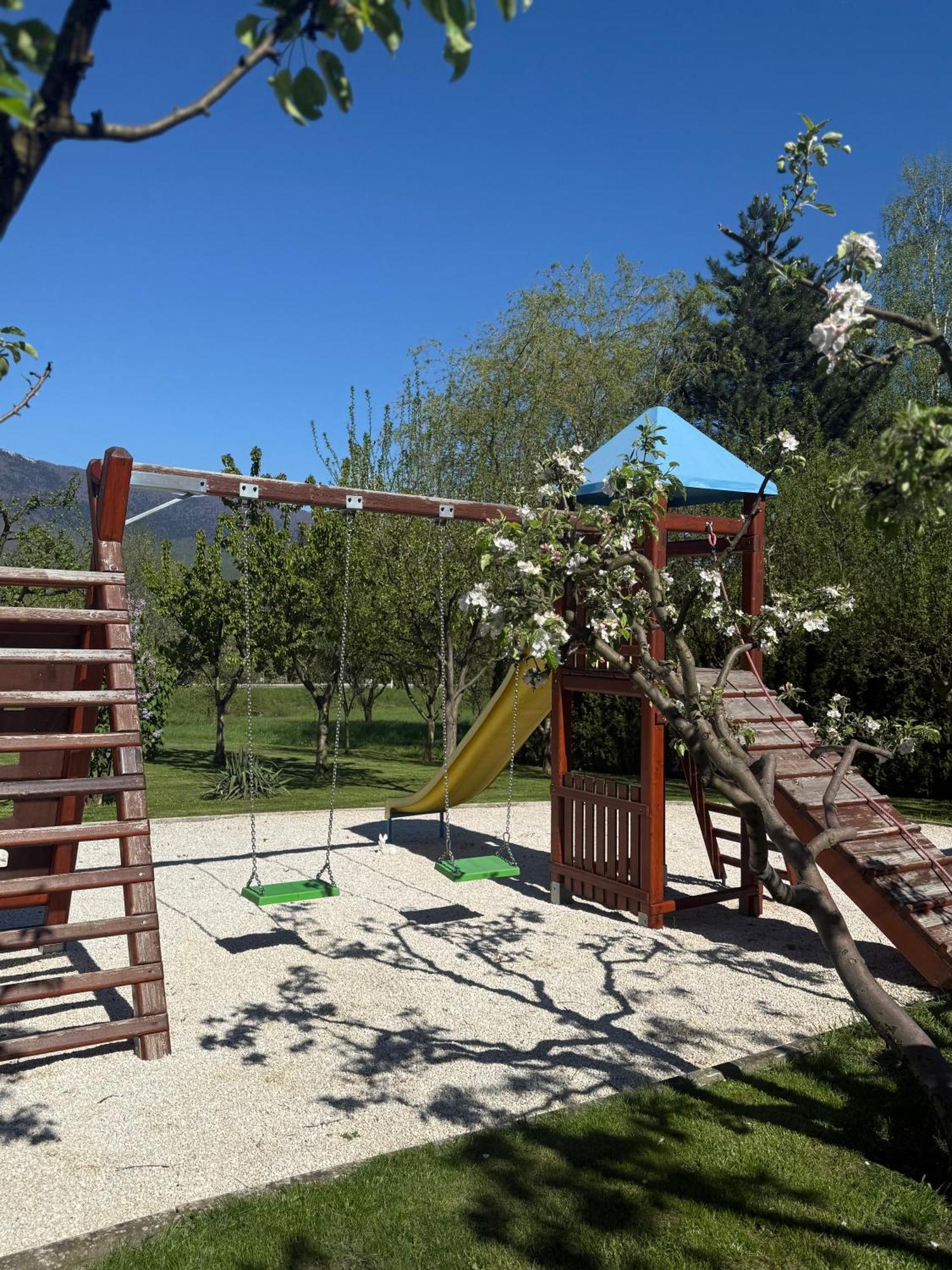 Plitvice Pension Perisic โคเรนนิซา ภายนอก รูปภาพ