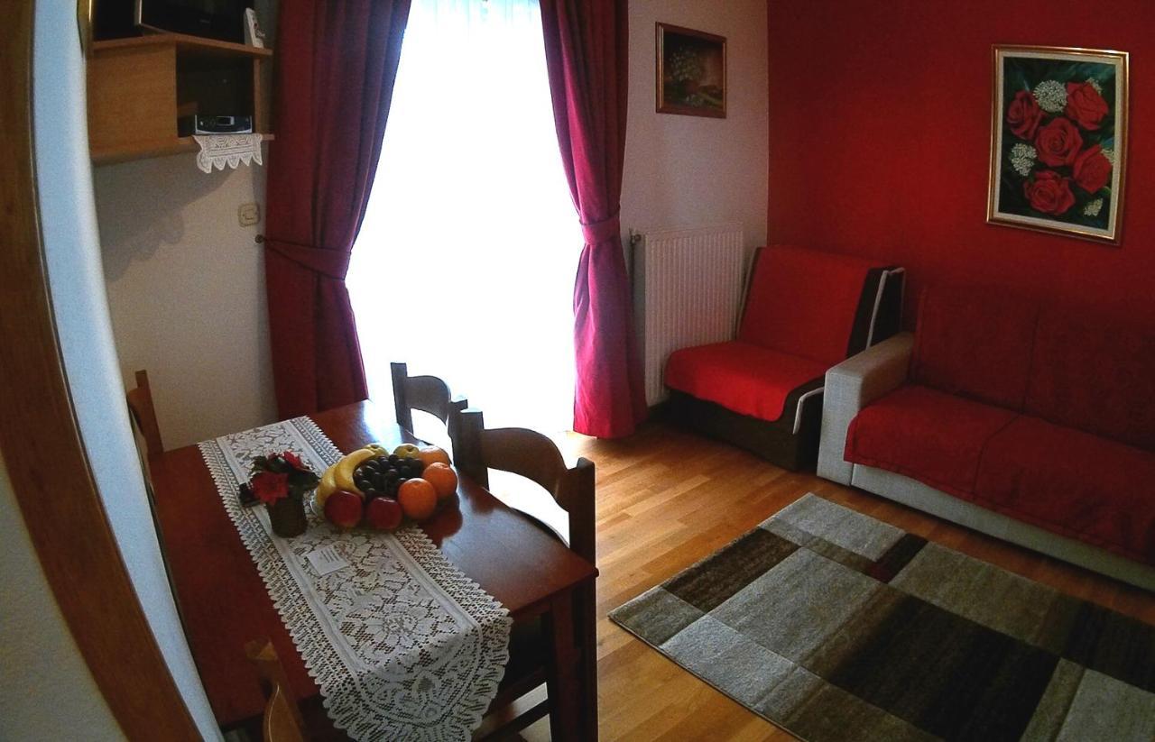 Plitvice Pension Perisic โคเรนนิซา ภายนอก รูปภาพ